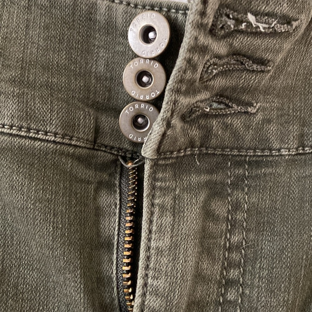 Plus size olive colored denim jeans from Torrid. - Picture 3 of 4